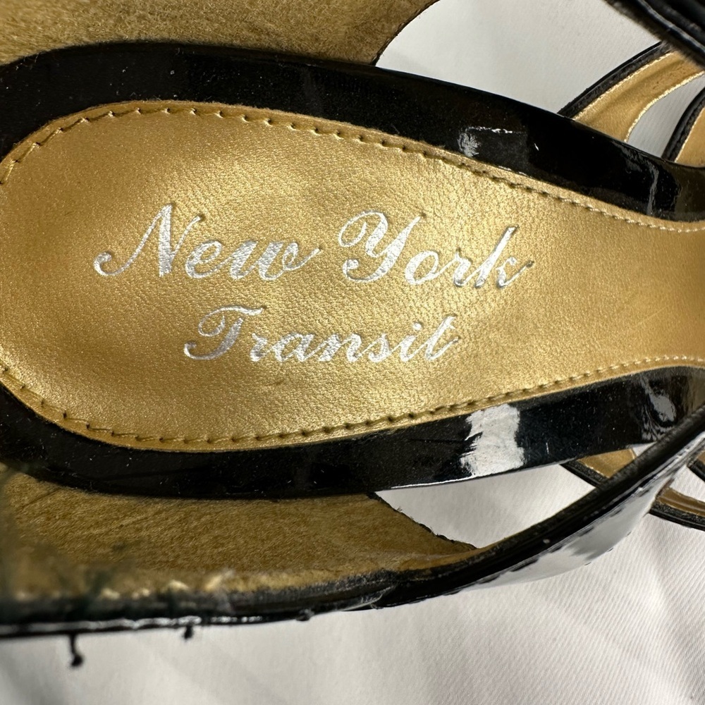 New York Transit strappy black patent leather heel size 9 - Picture 8 of 9